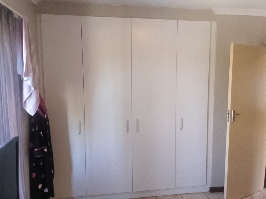 To Let 2 Bedroom Property for Rent in George South Western Cape